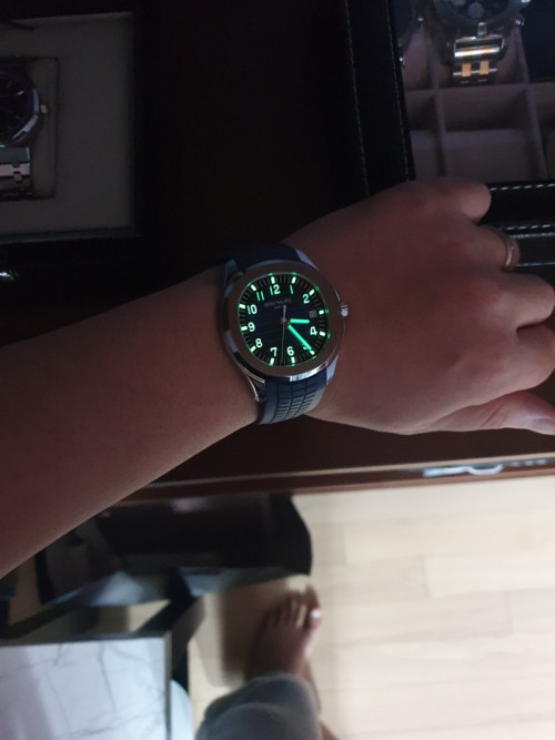 아쿠아넛 그린 다이얼 SS 러버밴드 40mm 5168.jpg