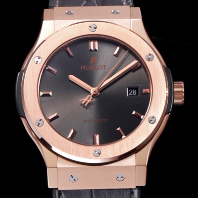  (실사영상) Hublot 위블로 클레식 퓨전 511.OX.7180.LR 데일리워치 심플하고 클래식한 타입!! 그레이 썬더스트 다이얼 블랙 레더스트랩 오토매틱 무브먼트 hub0213 - Hublot Classic Fusion Daily Watch Simple Classic Type Upgrade 18k Rose Gold Case Grey Sun Dust Dial Black Leather Strap Automatic Movement