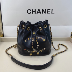 Chanel 샤넬 버킷백 AS18838 2020/신상