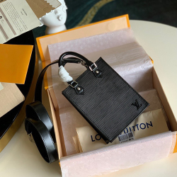 Louis Vuitton 루이비통 쁘띠 삭 플라 에삐 M69441 2020/신상