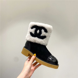 CHANEL 샤넬 여성용 털부츠 C69742/신상