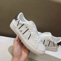 ★(판매완료)★ Valentino 발렌티노 VLTN로고 스니커즈 275~280