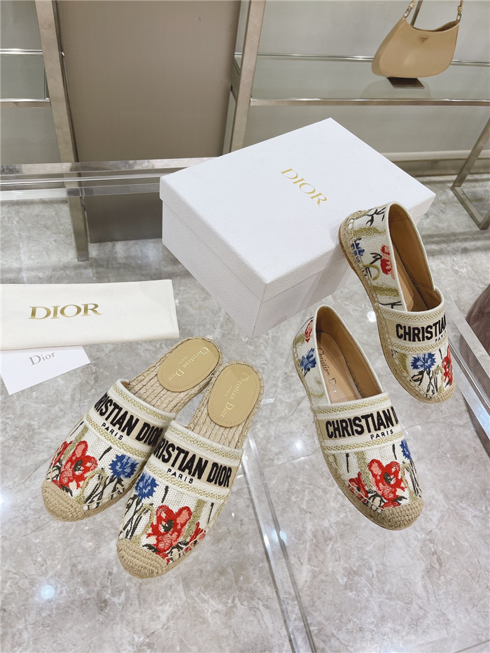 Dior 디올 여성용 슬립온 D6801