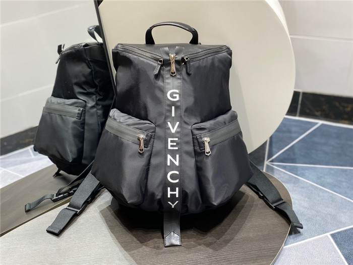 GIVENCHY 지방시 백팩 G90880