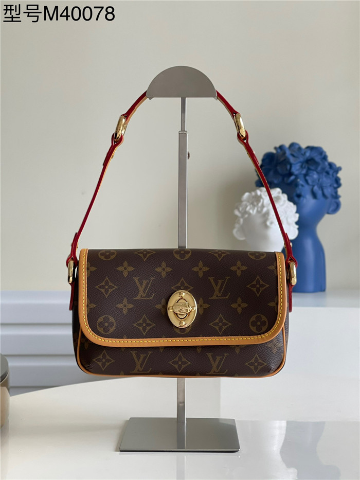 LOUIS VUITTON 루이비통 티칼백 PM M4007