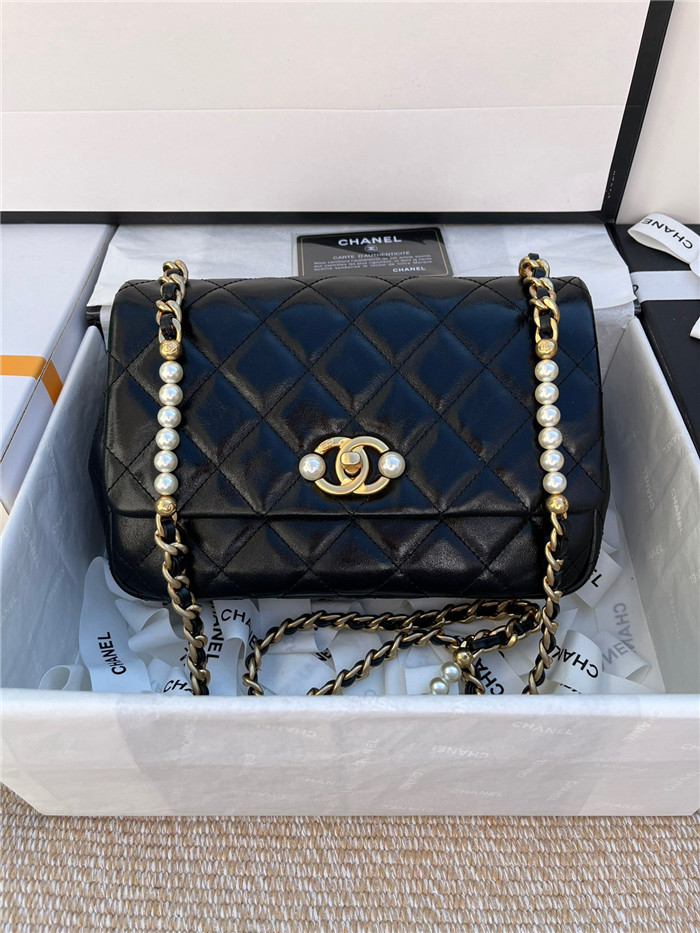 CHANEL 샤넬 플랩백 미듐 23CM AS3001