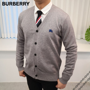 BURBERRY 버버리 블루 메탈탭 가디건