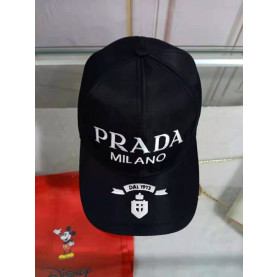 PRADA  프라다 밀라노 볼캡