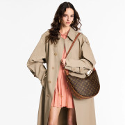 23위 [배우 기은세] LOUIS VUITTON 루이비통 모노그램 루프 호보백 M46311