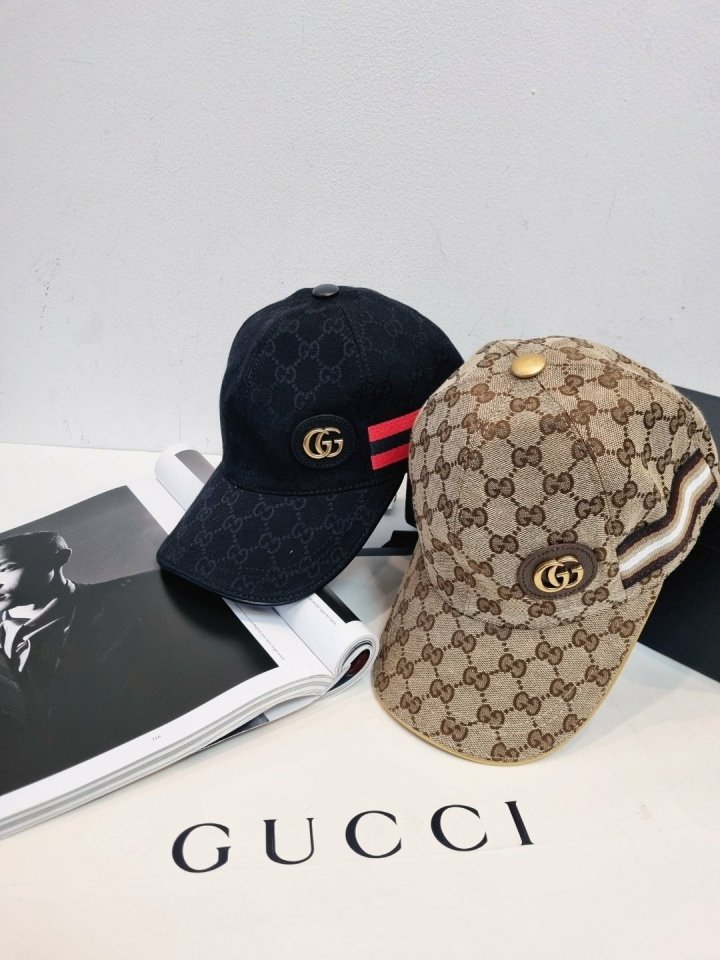 Gucci  구찌 쟈가드 볼 캡