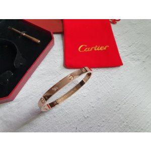 Cartier 까르띠에 러브팔찌 4다이아 여성용