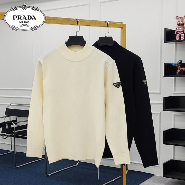 PRADA  프라다 팔패치 반목 폴라 니트