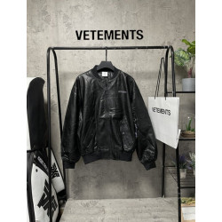 Vetements 베트멍 V스트릿 레더JK