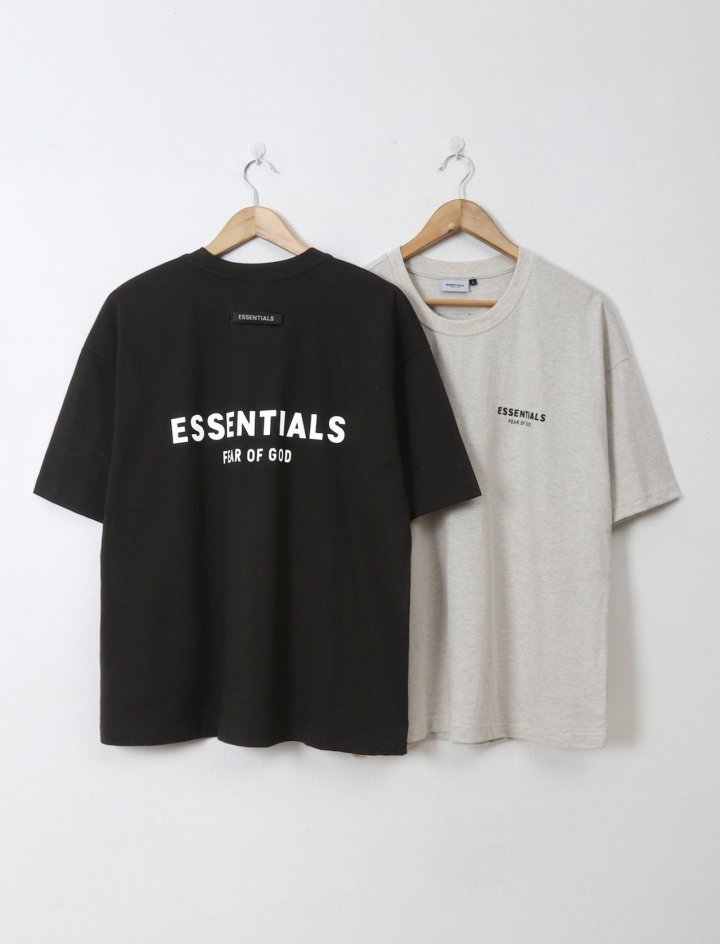 Essentials 에센셜 로고 루즈핏 반팔 　