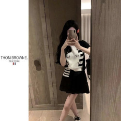 Thom Browne 톰브라운 강아지 자수 반팔니트