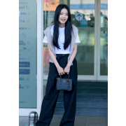 43위 [배우 김태리] PRADA 프라다 갤러리아 사피아노 가죽 미니백