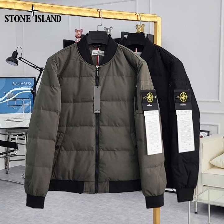 Stone Island  스톤아일랜드 덕다운 블루종 패딩