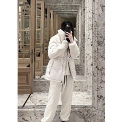 MONCLER 몽클레어 여성 에스코우트 숏 다운 자켓  (하이퀄리티)