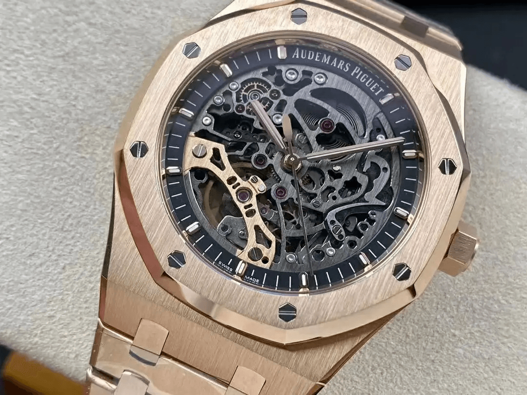 AUDEMARS PIGUET 오데마피게 로얄오크 더블밸런스 휠 금통 15407