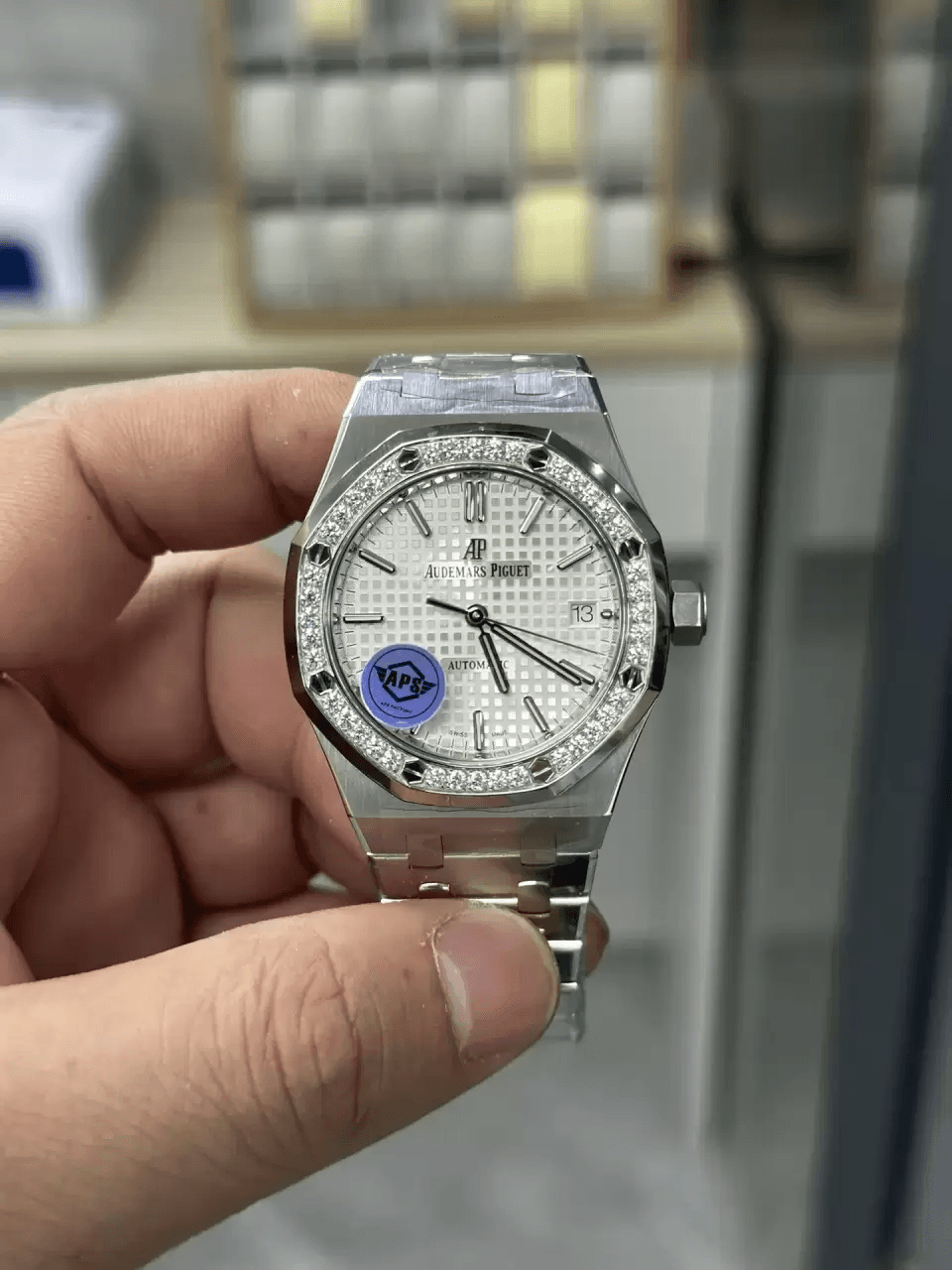 AUDEMARS PIGUET  오데마피게 로얄오크 화이트 다이얼 37mm 15450