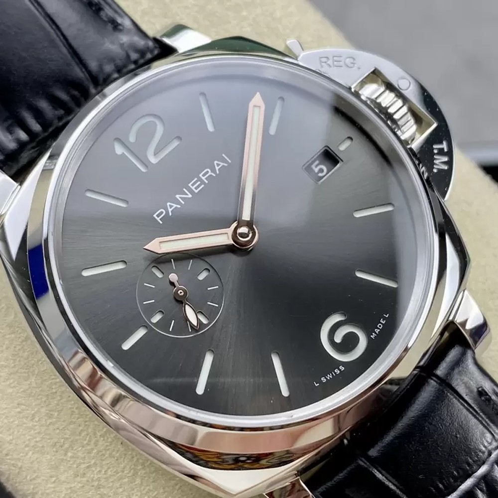 PANERAI 파네라이 루미노르 검판 42mm PAM01250