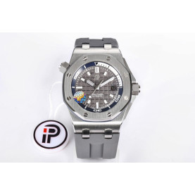 AUDEMARS PIGUET  오데마피게 로얄오크 오프쇼어 그레이 15720ST