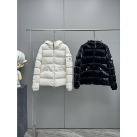 MONCLER 몽클레어 숏패딩