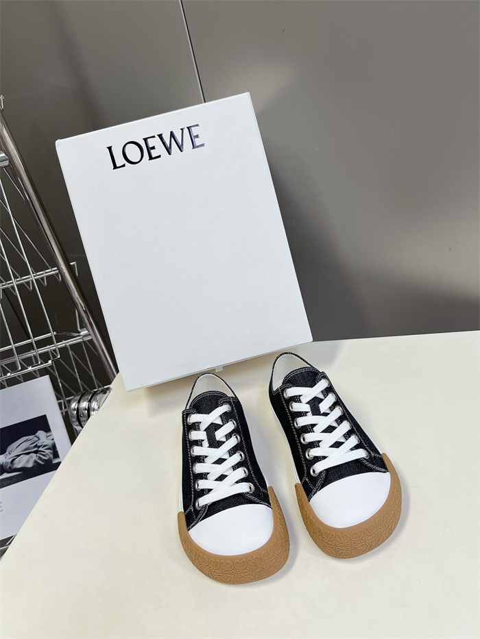 LOEWE 로에베 여성용 스니커즈 L31089-1 2024/신상