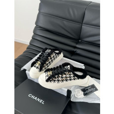 CHANEL 샤넬 여성용 스니커즈 C62405-1 2024/신상