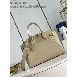 LOUIS VUITTON 루이비통 락 잇 MM M22927 2024/신상