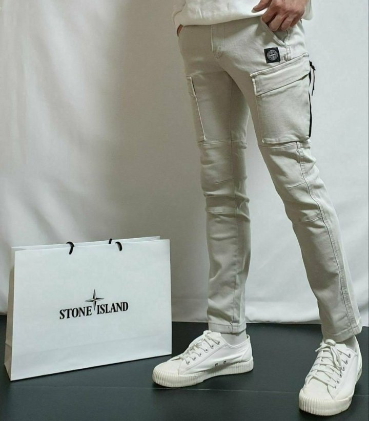 STONE ISLAND 스톤아일랜드 백지퍼 패치로고 카고 팬츠