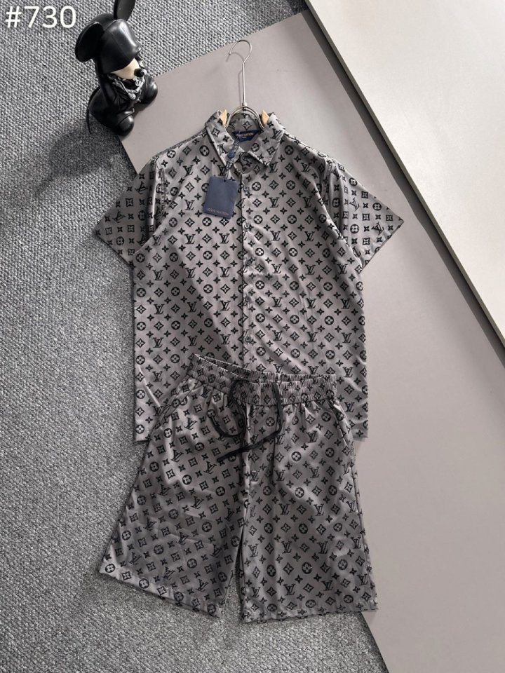 LOUIS VUITTON 루이비통 모노그램 반팔 셔츠 & 팬츠 세트