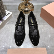MIUMIU 미우미우 여성용 구두 (굽높이3.5CM) M34111 2COLOR