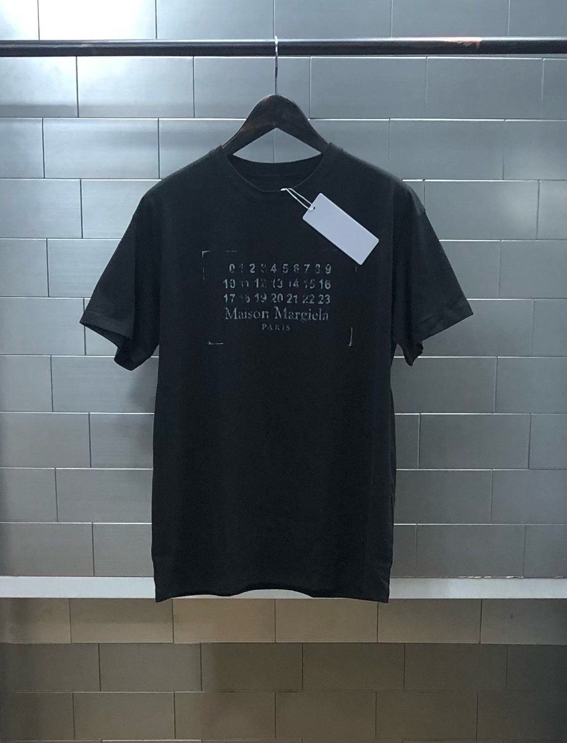 MAISON MARGIELA 메종마르지엘라 넘버로고 반팔 티셔츠