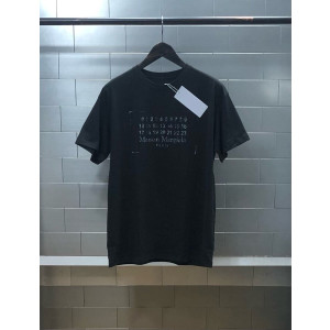 MAISON MARGIELA 메종마르지엘라 넘버로고 반팔 티셔츠