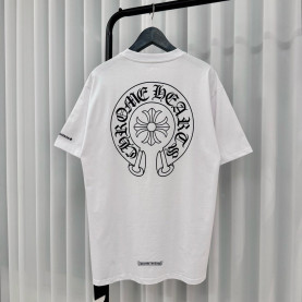 ●9월 판매 14위● CHROME HEARTS 크롬하츠 홀스슈 포켓 로고 반팔 티셔츠 2COLOR
