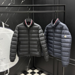 MONCLER 몽클레어 브렌던 다운 패딩 자켓