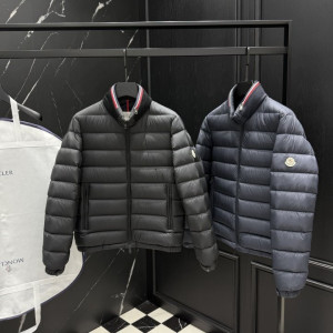 MONCLER 몽클레어 브렌던 다운 패딩 자켓