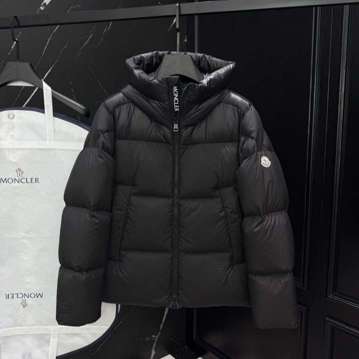 MONCLER 몽클레어 쿠르사 다운 패딩