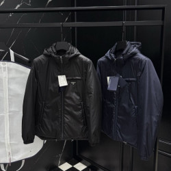 PRADA 프라다 리나일론 피우마 윈드 다운 자켓