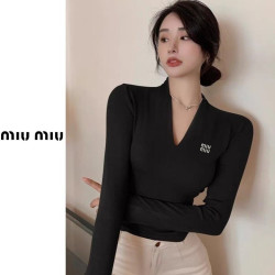 MIUMIU 미우미우 브이넥 이너 니트 2COLOR