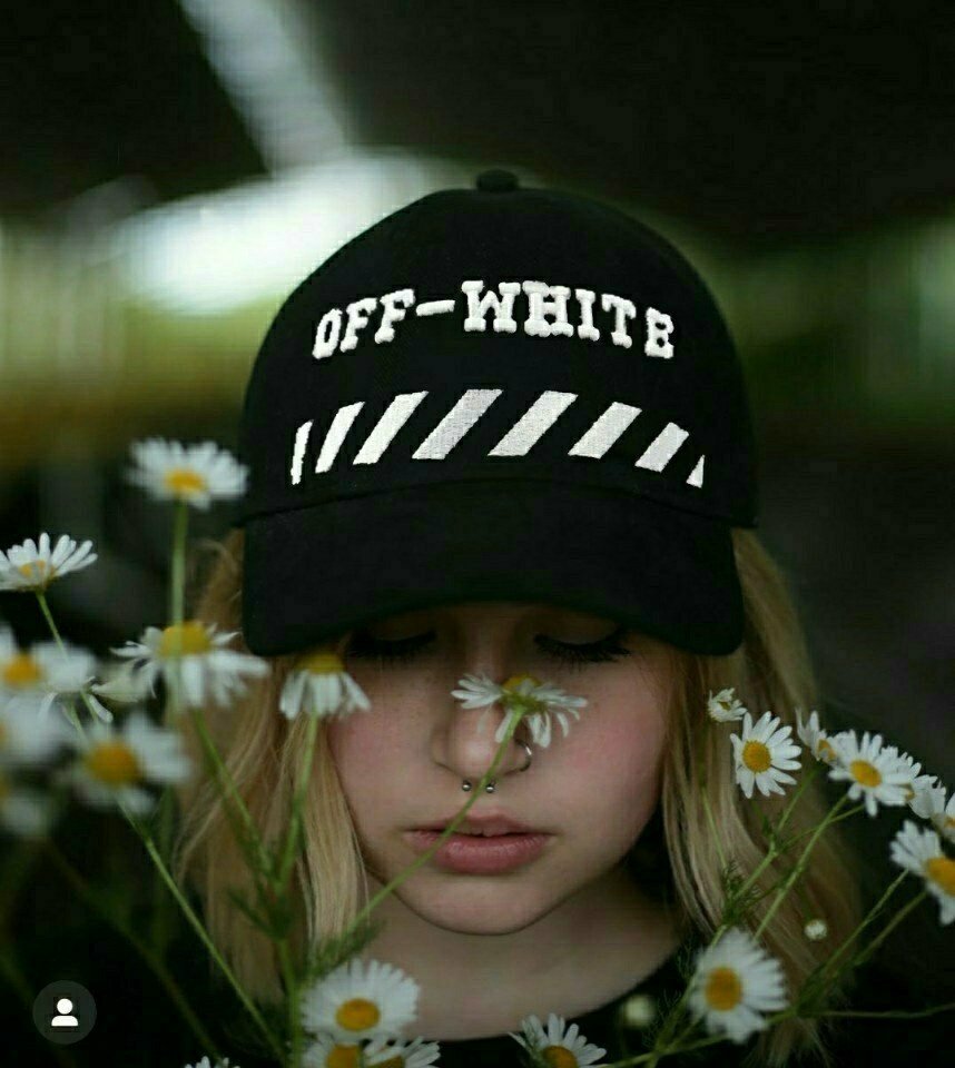 OFF-WHITE 오프화이트 자수 볼캡