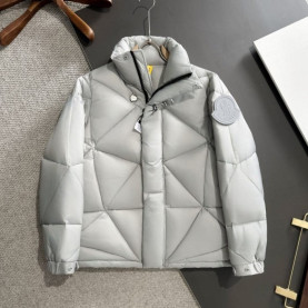 MONCLER 몽클레어 퍼렐 윌리엄스 오크 다운 패딩 2COLOR