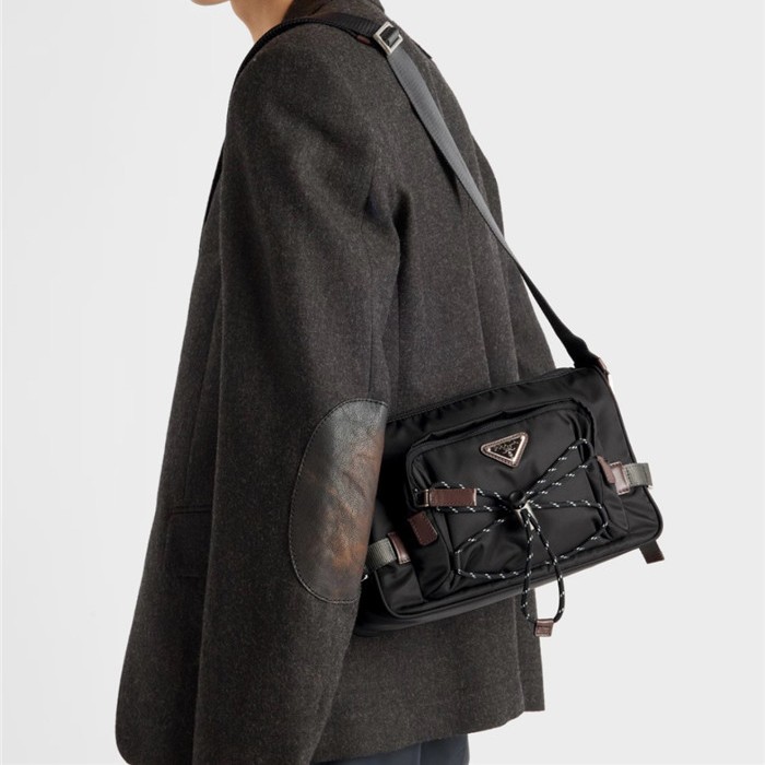 PRADA 프라다 리나일론 스몰 메신저백 2VH192 2COLOR