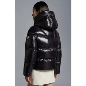 MONCLER 몽클레어 Maire 후드 쇼트 다운 자켓