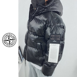 STONE ISLAND 스톤아일랜드 가먼트 메탈 에코닐 후드 패딩
