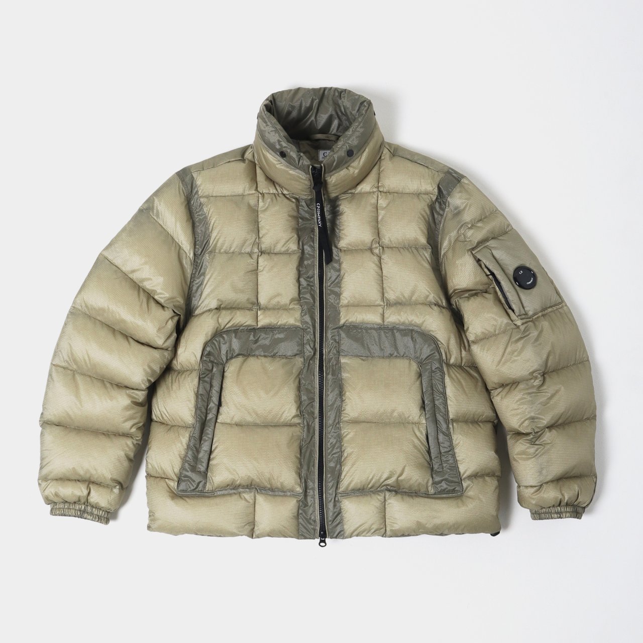 C.P COMPANY C.P컴퍼니 디디쉘 논후드 다운 자켓 2COLOR
