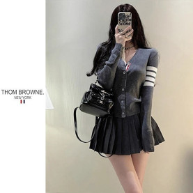 THOM BROWNE 톰브라운 심플 데일리 니트 가디건 2COLOR