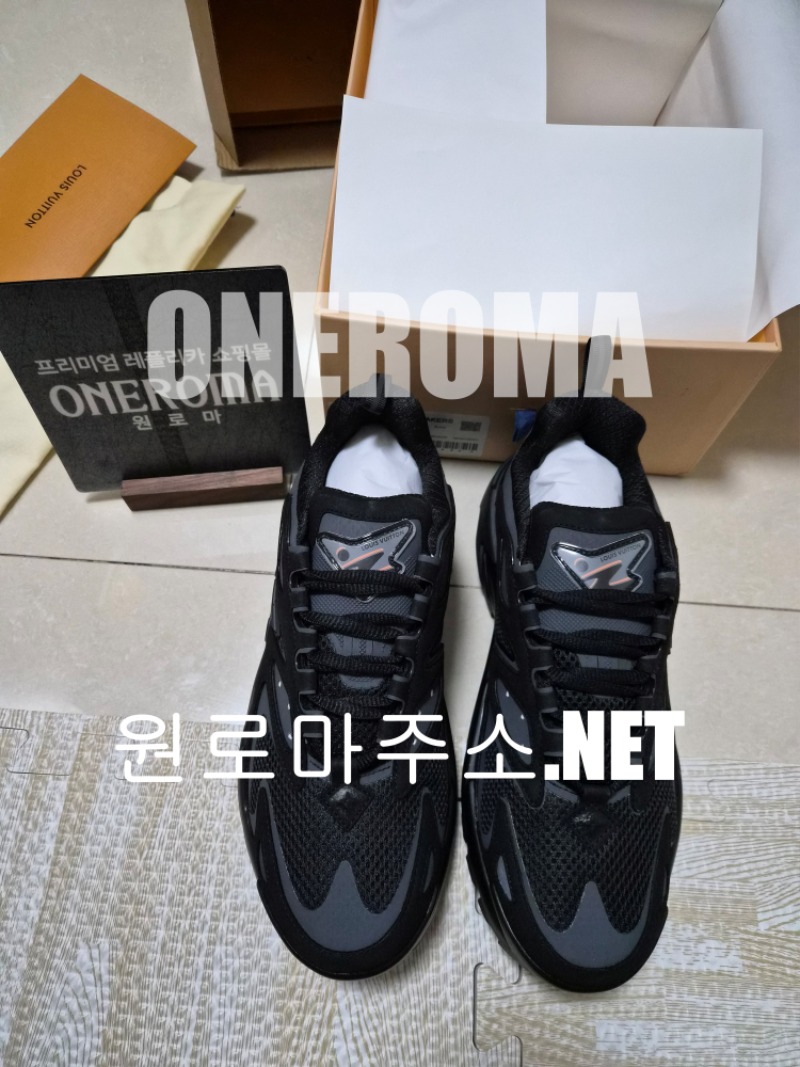 루이비통 러너 타틱 트레이너