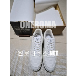 루이비통 리볼리 스니커즈